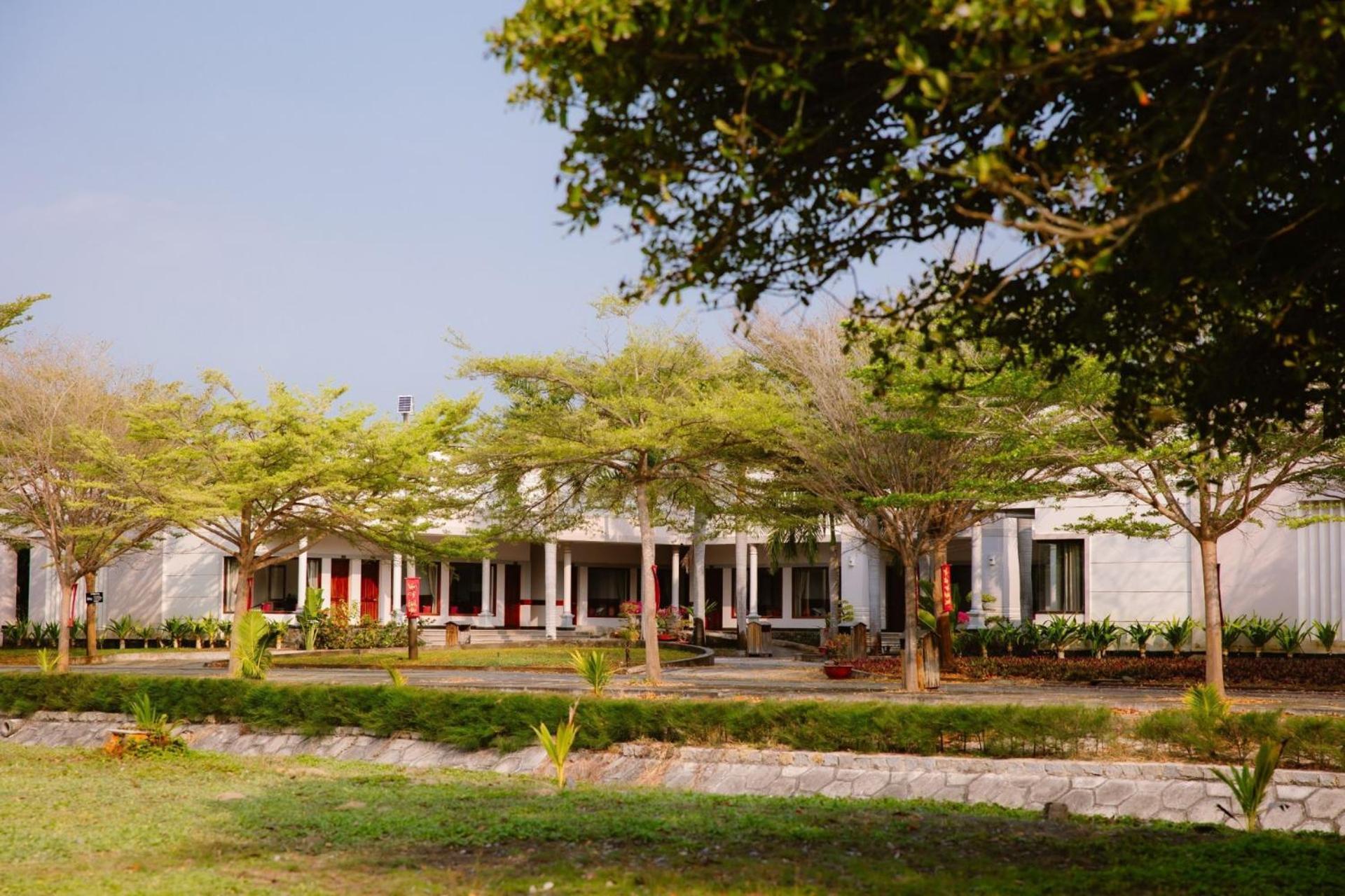Dat Lanh Beach Resort Ла Ги Екстериор снимка