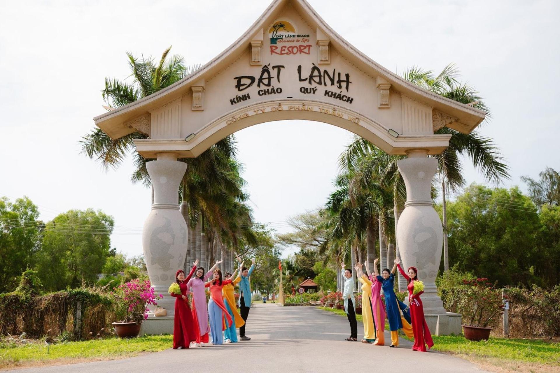 Dat Lanh Beach Resort Ла Ги Екстериор снимка