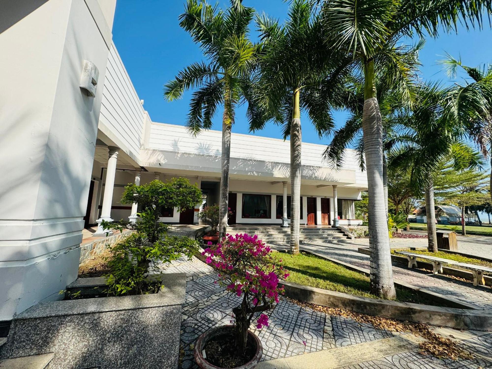 Dat Lanh Beach Resort Ла Ги Екстериор снимка
