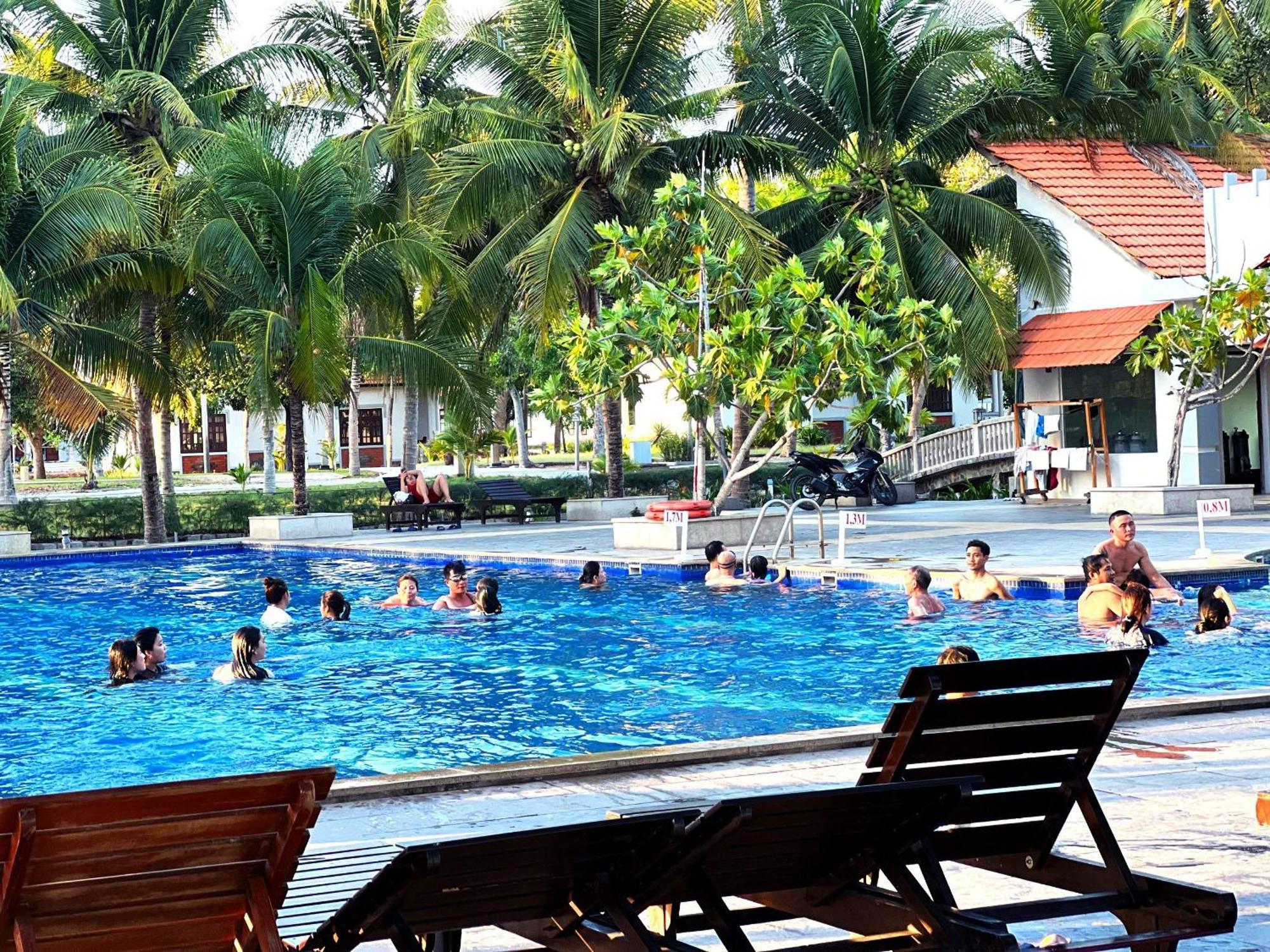 Dat Lanh Beach Resort Ла Ги Екстериор снимка